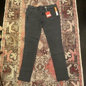 Mossimo juniors skinny Moto pants